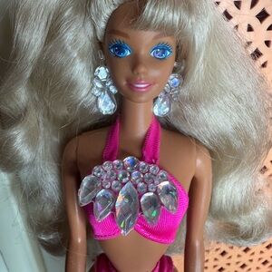 Sun jewel barbie 1994 #2 has both earrings